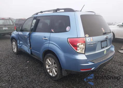 2011 Subaru Forester 2.5X Premium z USA, uszkodzony, nr VIN JF2SHADC1BH725222